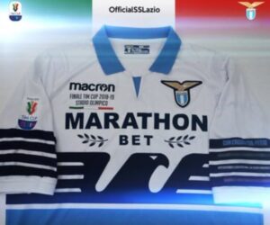 Lazio, ecco la maglia per la finale di Coppa Italia – FOTO