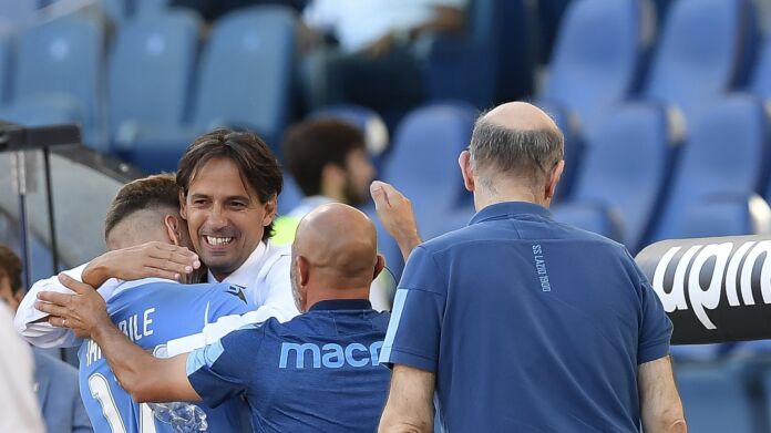 Lazio-Genoa serie A-abbraccio-inzaghi-immobile