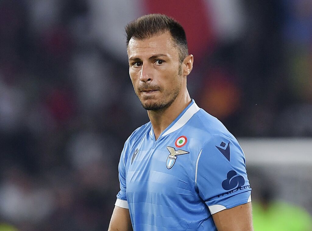 Formello Lazio, Correa ok. Cataldi in panchina, torna Radu titolare 1 radu