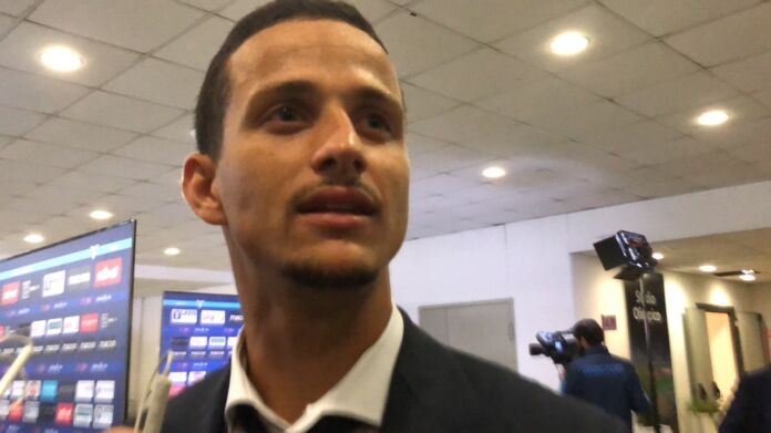 Luiz Felipe zona mista Luiz Felipe