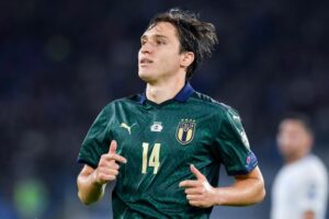 Juve, problemi muscolari per Chiesa: va in tribuna contro la Lazio
