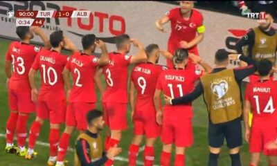 turchia saluto militare
