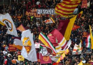 Udinese Roma tifosi Curva Sud 484x340