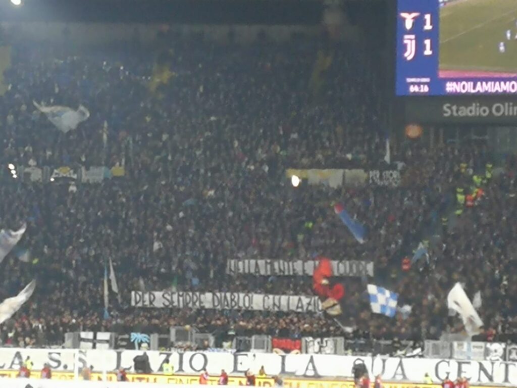Lazio Juventus, lo striscione per Diabolik FOTO 1 WhatsApp Image 2019 12 07 at 22.09.35