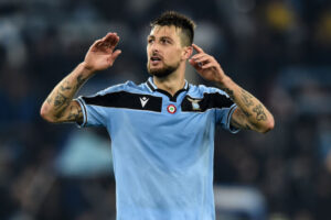 Lazio, Acerbi attiva il countdown: meno 10 giorni al ritorno – FOTO