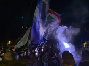 FAF01FB9 7B6D 437E 8FCD F4BEA14D8E03