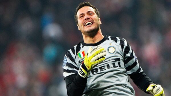 Julio Cesar Inter 2011 1
