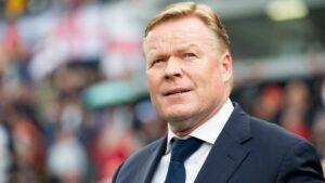 Olanda, Koeman dimesso dall’ospedale: «Grato ai medici»