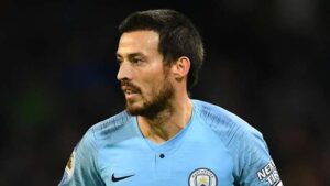 David Silva, c’è l’offerta della Lazio, il calciatore ci pensa. Concorrenza fitta