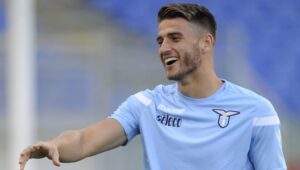 Orsi: «Kumbulla trattato il primo giorno, l’ultimo preso Hoedt: cos’è successo?»