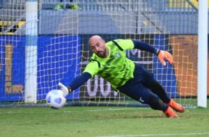 Reina e Czyz, che storie! Il più anziano della Champions e lo straniero più giovane della storia della Lazio