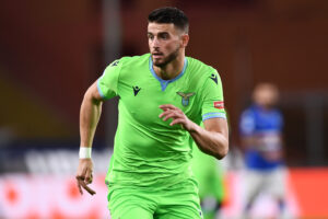 Lazio, è Hoedt l’autore del video durante l’atterraggio: sarà multato dal club