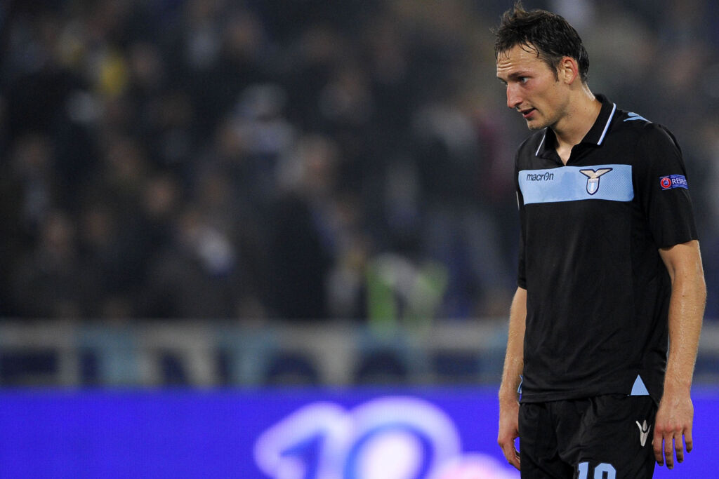 Compleanno Kozak, l'attaccante spegne 33 candeline: gli auguri della Lazio - FOTO 1 Kozak