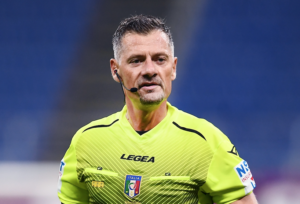 Serie A, Dir. RaiNews24 su Giacomelli: «Arbitraggio così nemmeno nelle isole Samoa»
