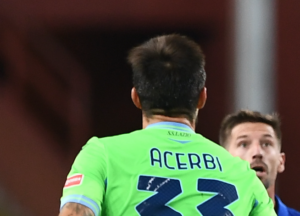 Lazio, niente riposo per Acerbi: giocherà da perno della retroguardia