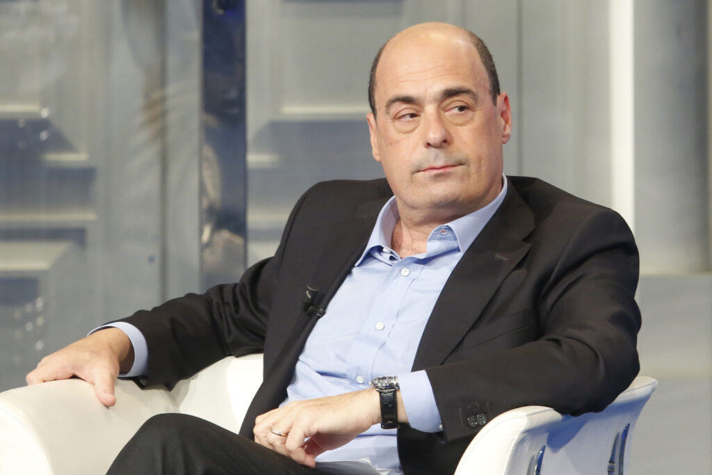 Zingaretti su Euro 2020: «Pronti a sperimentare distanziamento e tampone» 1 zingaretti SZ 136