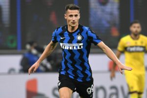 Inter, Pinamonti: «Con Inzaghi miglioriamo ogni giorno, siamo contenti»