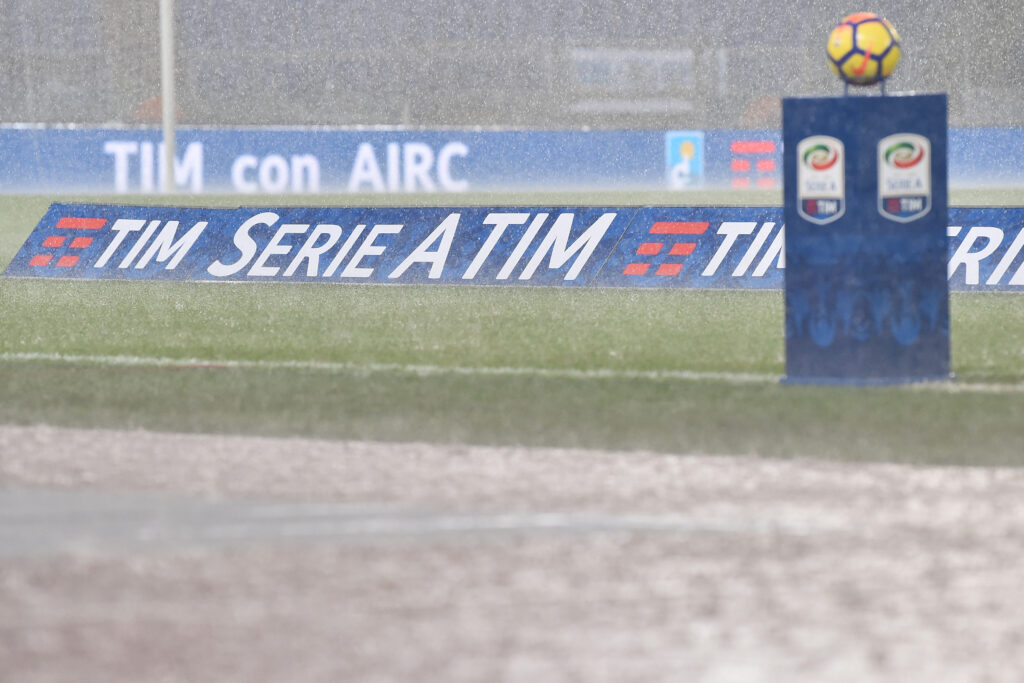 Lazio, bomba d'acqua a Crotone, match a rischio ma al momento si gioca: la situazione 1 pioggia DSC 8120