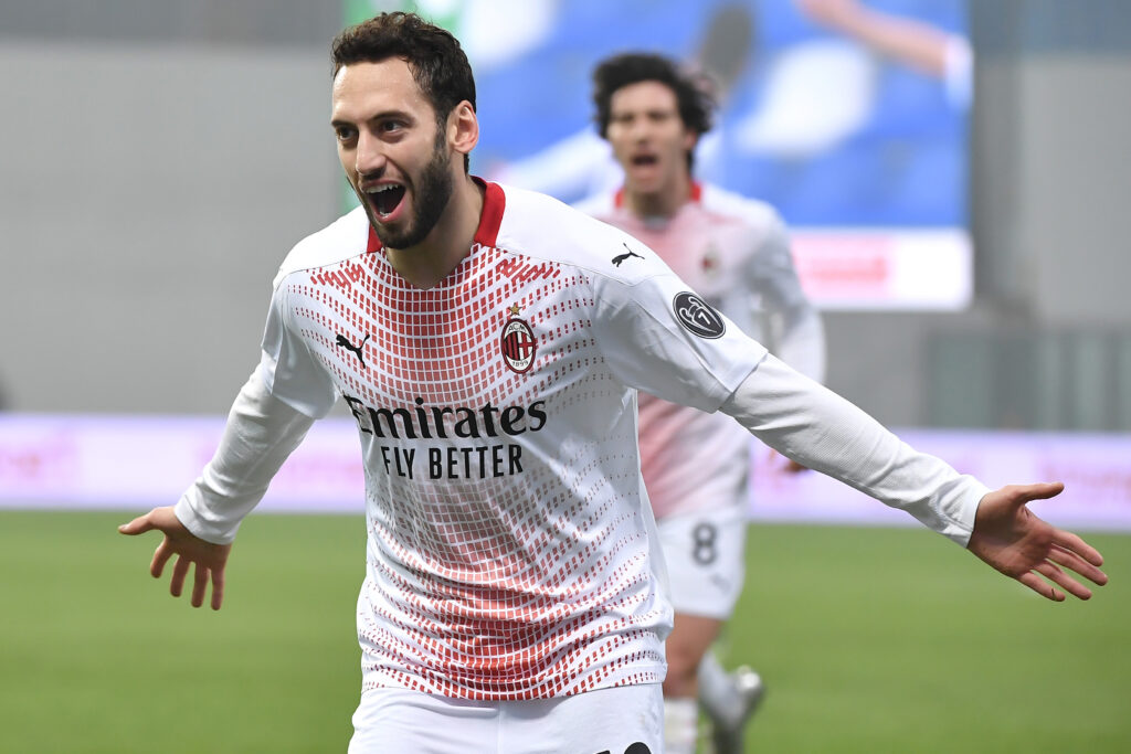GdS, Pioli carica Calhanoglu: il turco alla ricerca della prima gioia personale in campionato 1 Calhanoglu STA5316