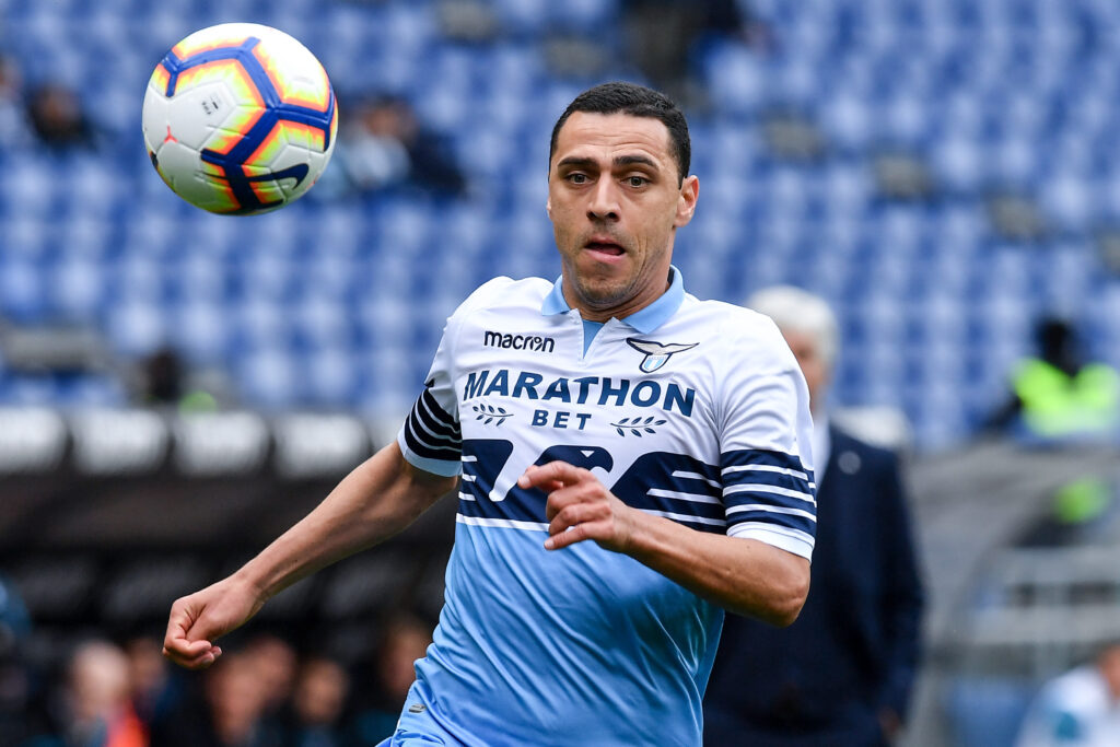 Romulo a LSC: «Erano anni che non tornavo qui, sono EMOZIONATO. Ecco cosa MANCA alla Lazio» 1 ROMULO