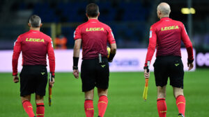 Bufera arbitri, la denuncia: «Giudizi truccati per andare in Serie A»