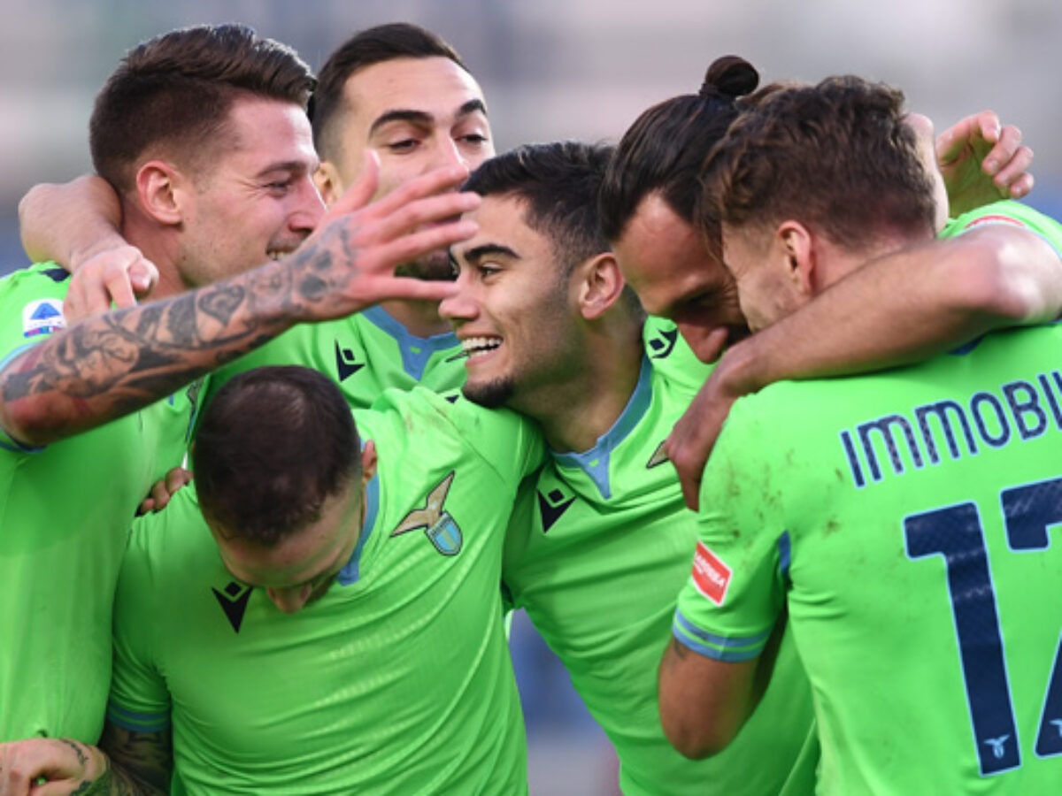 Lazio, indiscrezioni sulla nuova maglia: potrebbe essere verde