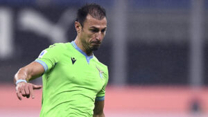 Radu da record: i complimenti della Lazio e dei compagni – FOTO