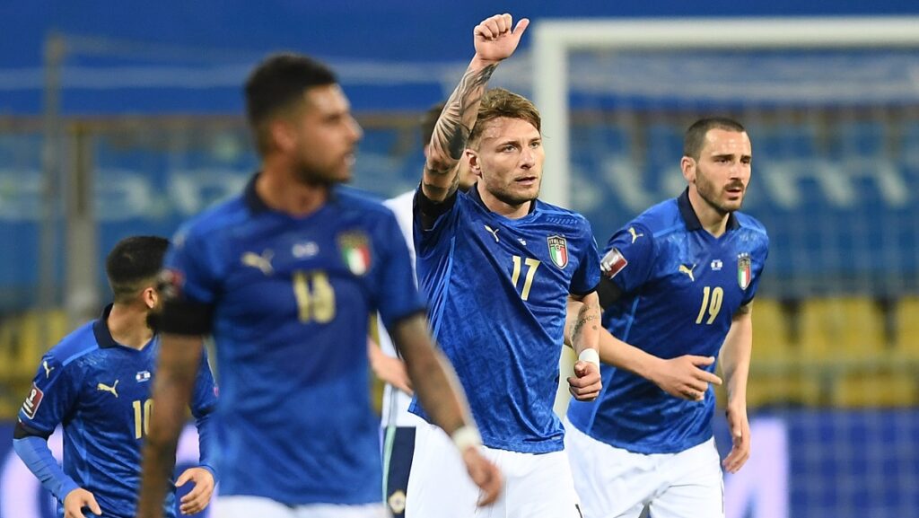 Nanni (rapp. medici Serie A): «Stoppare i giocatori azzurri? È esagerato» 1 esultanza Nazionale
