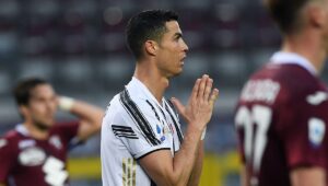 Caso Juventus, c’è una nuova intercettazione sull’affare Ronaldo. La reazione dei PM
