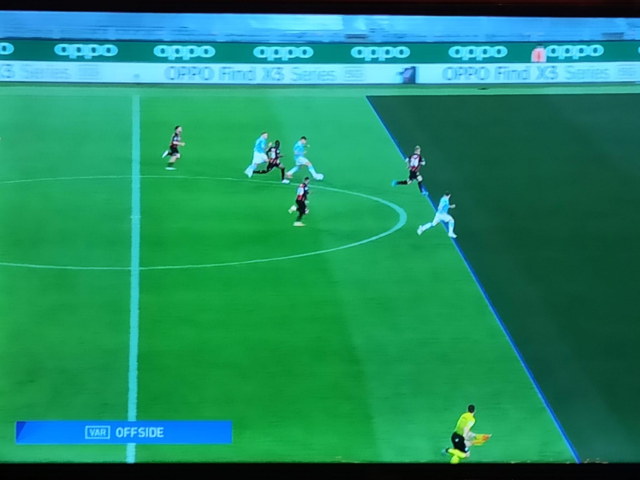 gol annullato lazzari