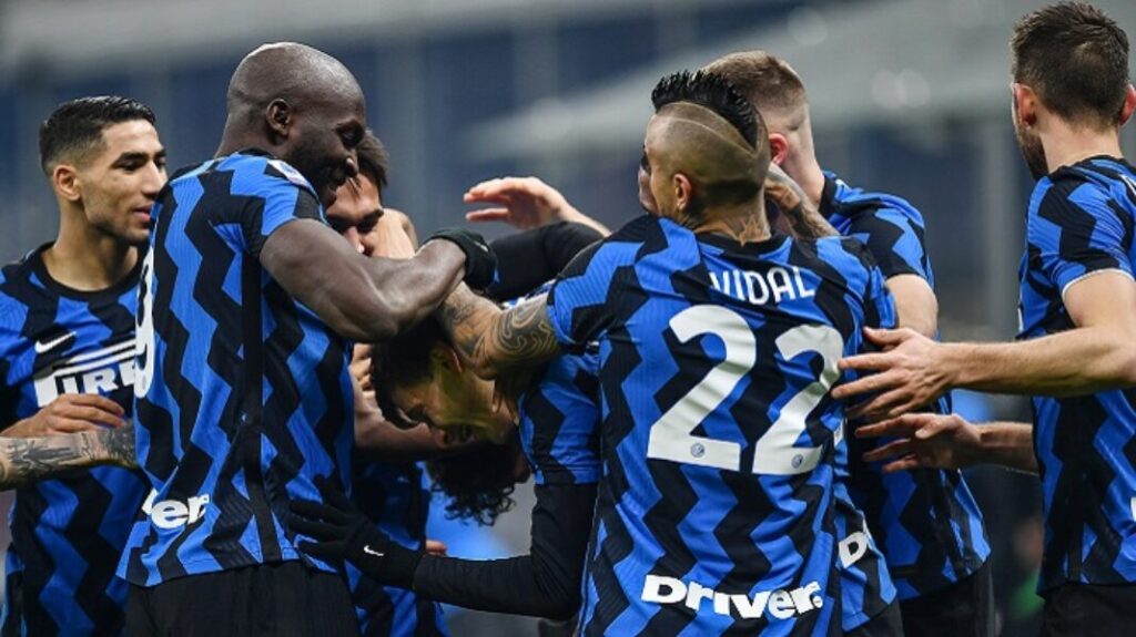 Inter, altro piccolo passo verso lo scudetto: 1-0 a Bologna 1 gol barella esultanza inter juve 1068x600 1