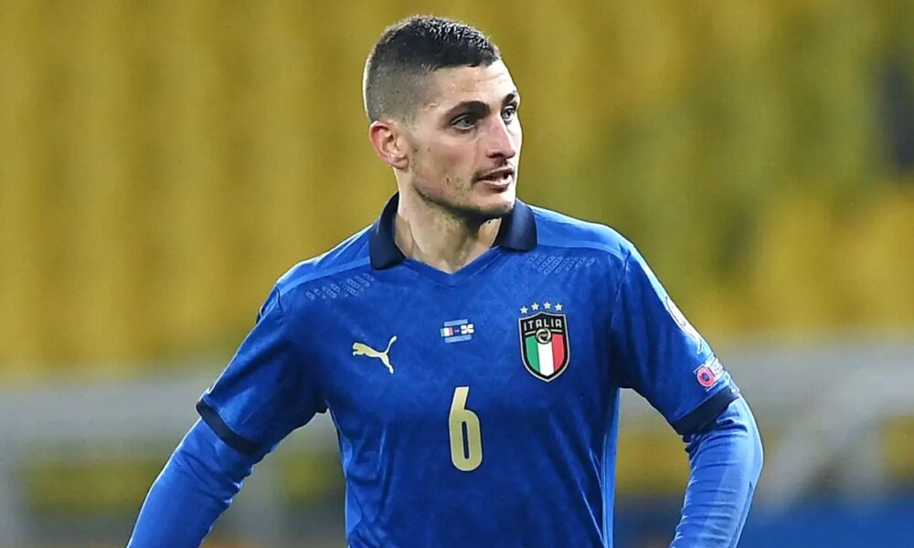 Verratti fa un paragone audace: “Sarri ha principi da quel maestro del calcio, ma con il suo tocco ribelle”