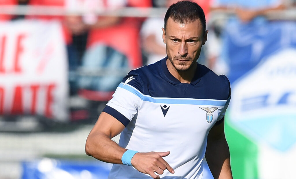 Allenamento Lazio, Radu è tornato in campo. Ancora riposo per Pedro 1 Radu