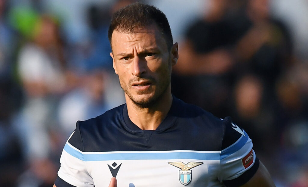 Da Hysaj a Radu: cinque calciatori in attesa di tesseramento 1 Radu 2