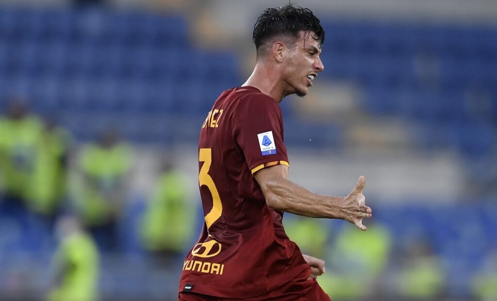 Ibanez è un nuovo giocatore dell'Al-Ahli: lo sfottò social della Lazio 1 Esultanza Ibanez 1