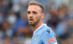 Infortunio Lazzari, Sarri spera di avere il terzino contro la Juve