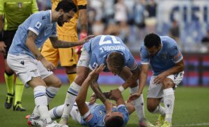 Lazio, anche la stampa estera esalta il trionfo nel derby – FOTO