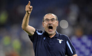 Sarri, scacco matto a Mourinho: derby vinto in cinque mosse
