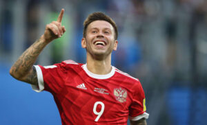 Conferenza stampa Smolov: «Conosco bene Immobile. Sul girone…»