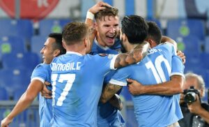Top 11 Europa League, c’è un calciatore biancoceleste – FOTO
