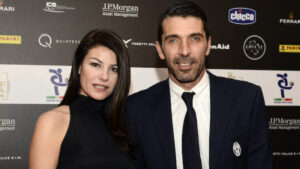 Buffon: «Io al Parma? Qualcosa di anormale. Fra 300 anni…»