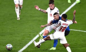 Incidenti Inghilterra Italia: la UEFA sanziona i Tre Leoni