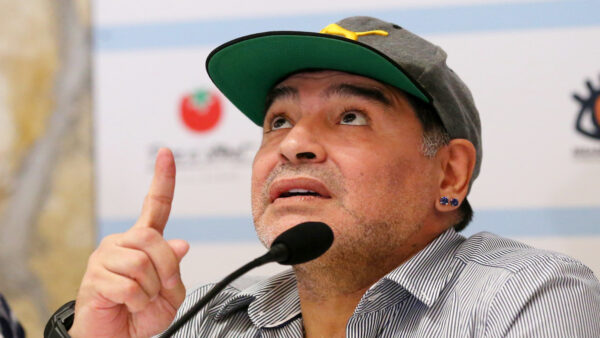 Maradona CPur16