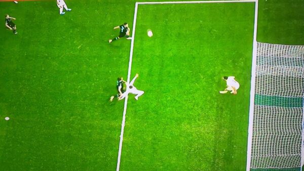 Rigore Milik Acerbi
