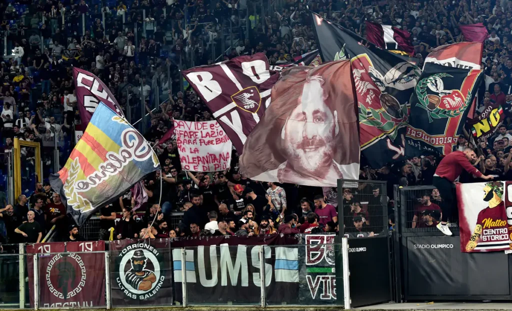 Cagliari Salernitana, arrestato un tifoso dei granata 1 Salernitana