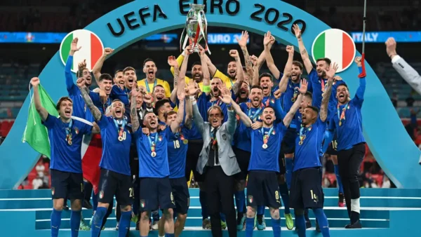 Italia 4