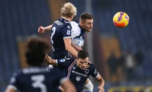 Espulsione Milinkovic, doppio giallo in pochi secondi: out contro il Sassuolo