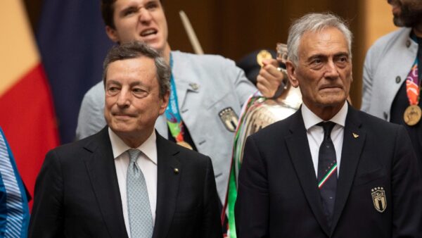 Italia Chigi 210712 POOL 226