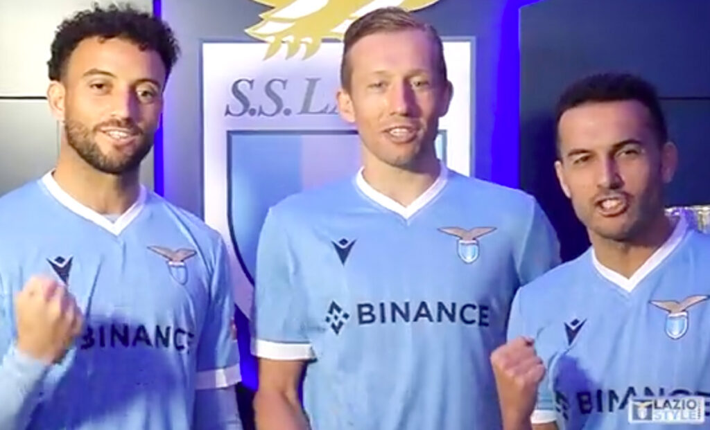 Capodanno cinese: Pedro, Felipe Anderson e Leiva fanno gli auguri ai tifosi - VIDEO 1 Lazio Felipe Anderson Leiva Pedro
