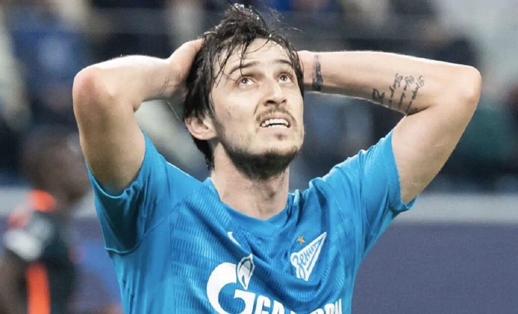 Azmoun, sfuma l'arrivo in Italia: ufficiale il trasferimento al Bayer Leverkusen 1 photo 2022 01 22 19 28 10